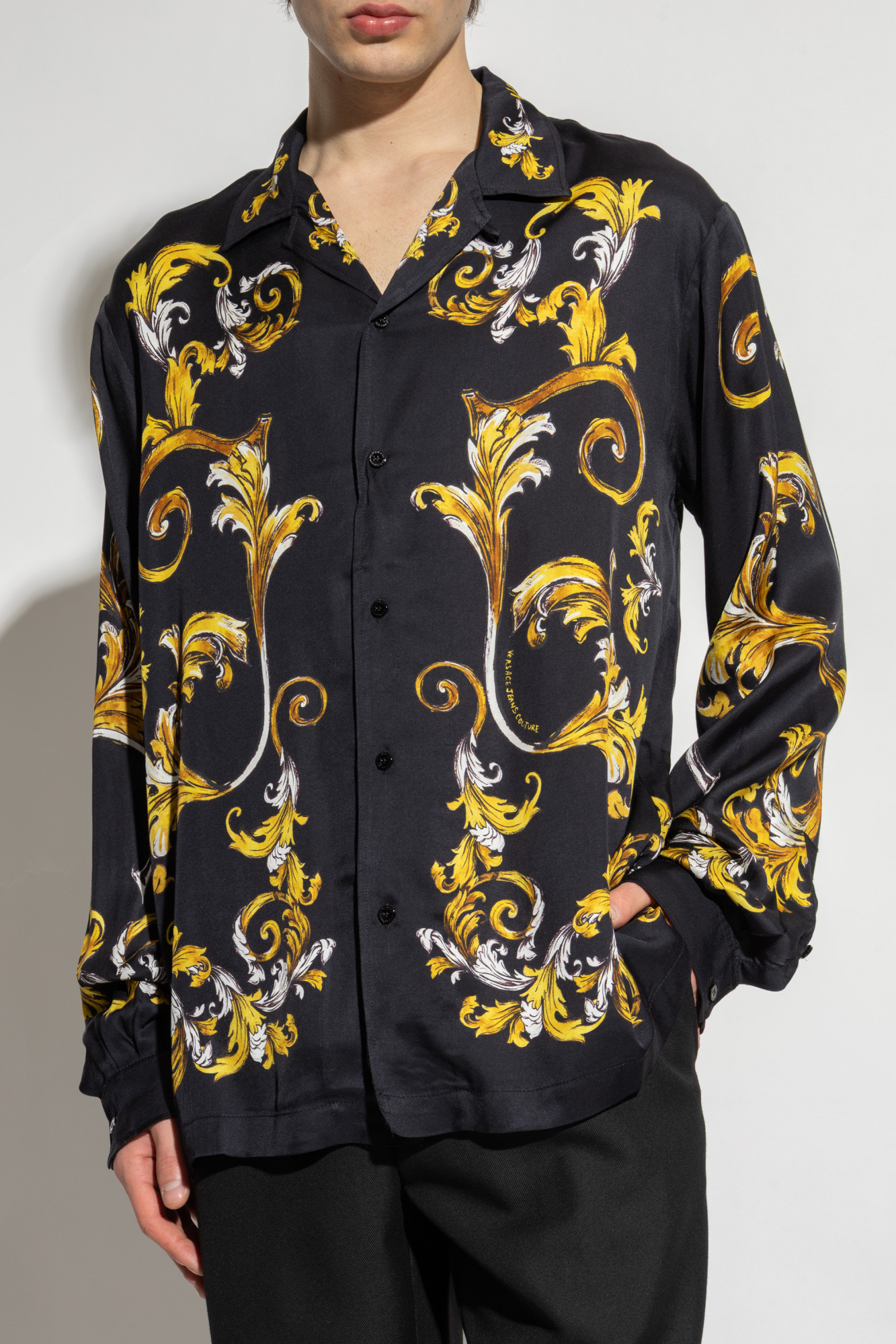 【Versace Jeans Couture】チェック柄 Barocco プリント Tシャツ Versace Jeans Couture】チェック柄 Barocco プリント Tシャツ
